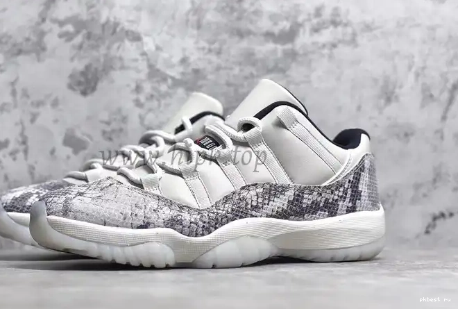 ship 11 Jordan Light to ready PK real Low Snakeskin God snakeskin Retro Bone 0503